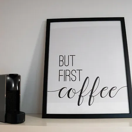 아파트 The Silver Flat