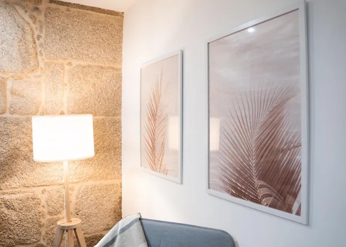 The Silver Flat * ויגו